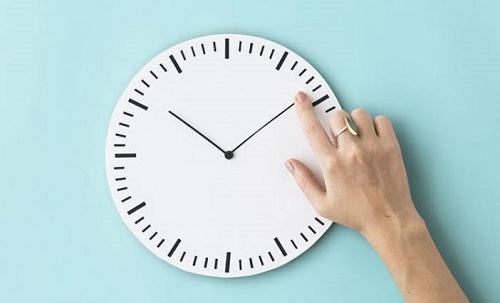 HOW TO TELL THE TIME IN VIETNAMESE